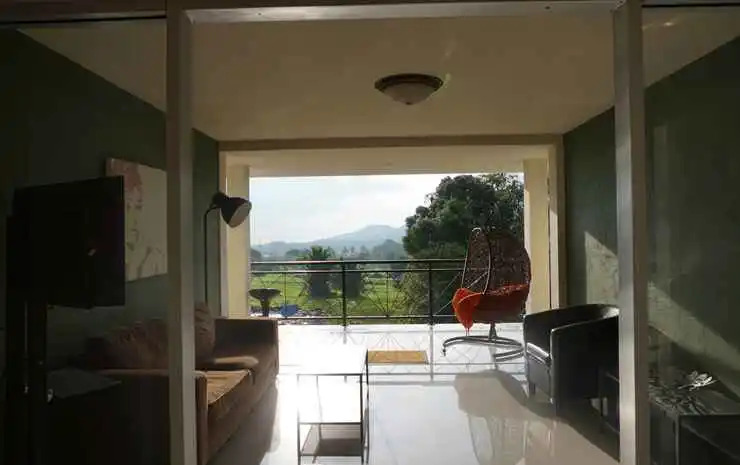 Jhoanie Hotel