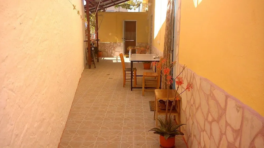 Vintage House-Vori-Rent Rooms