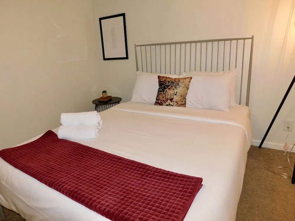 The Lofts at 107