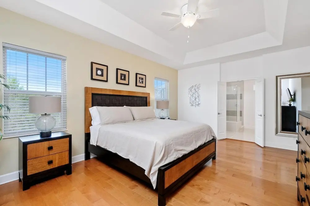 Rvh_507r Contempo Landing 6 Bedroom Home