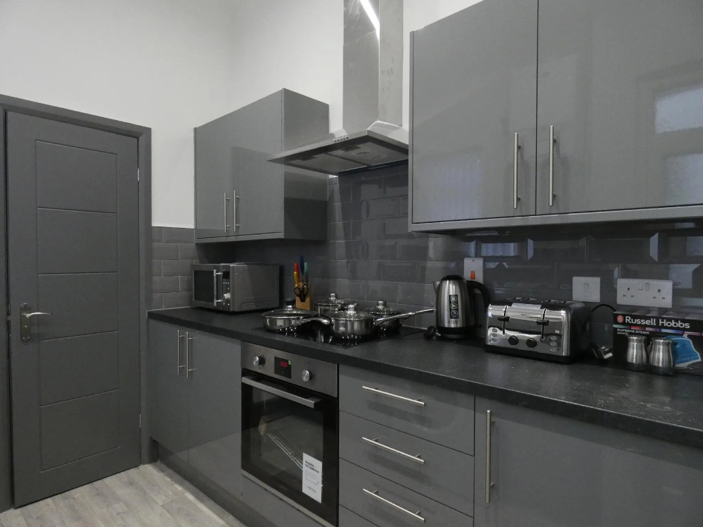 Townhouse @ 80 St John Street Stoke
