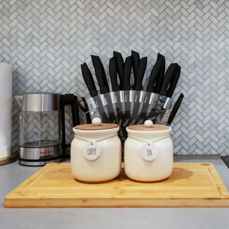 1290-8 New Renovated 2 Bedrooms in UES