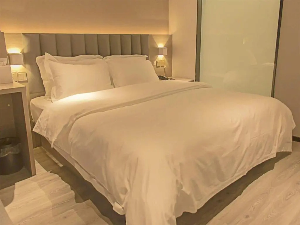 7Days Premium Zaozhuang Qunshan Road Central Square Branch