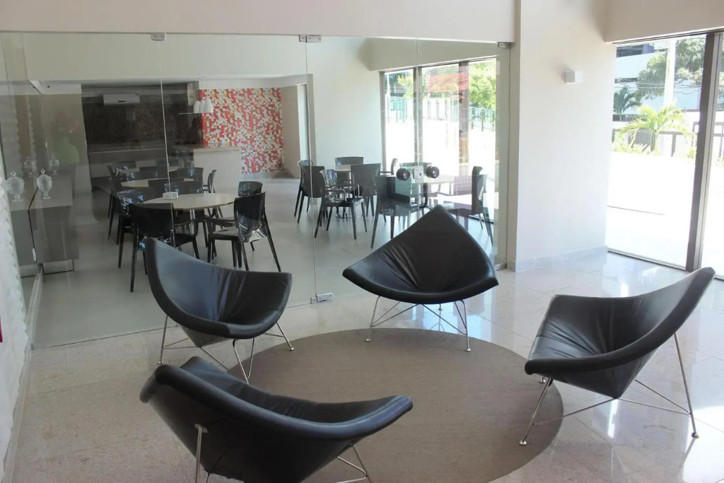 PM805 Excelente flat em Boa Viagem, cercado por restaurantes e supermercados