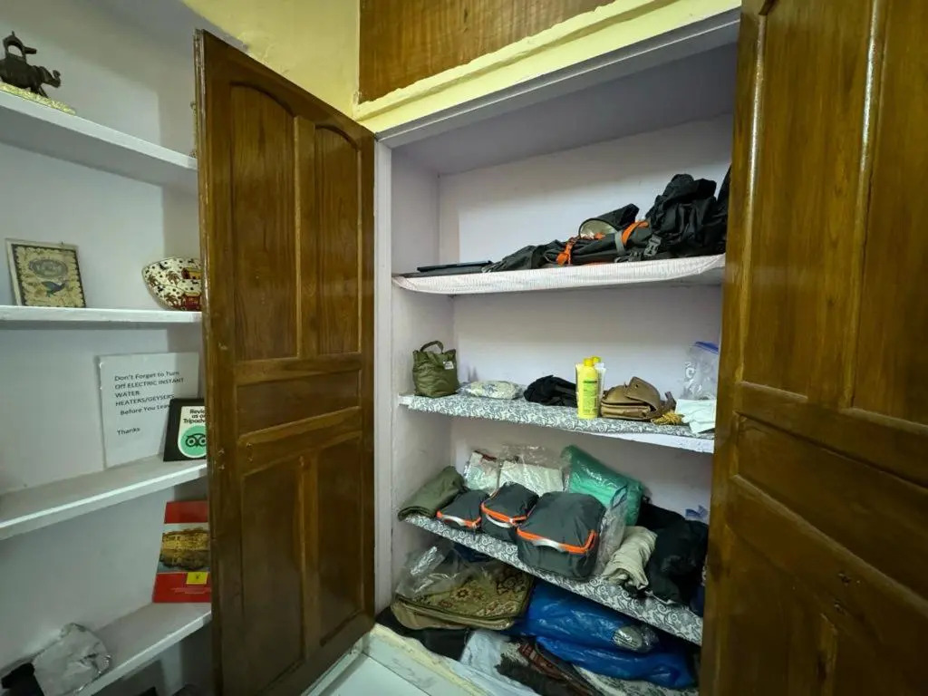 Nadya Homestay For Female & family