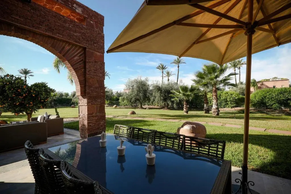 Villa Chamly en exclusivité avec piscine privée dans la Palmeraie