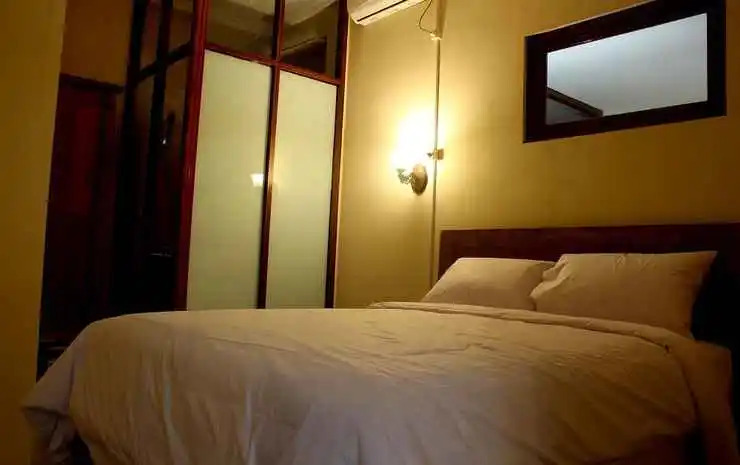 Sapphire Home Hotel