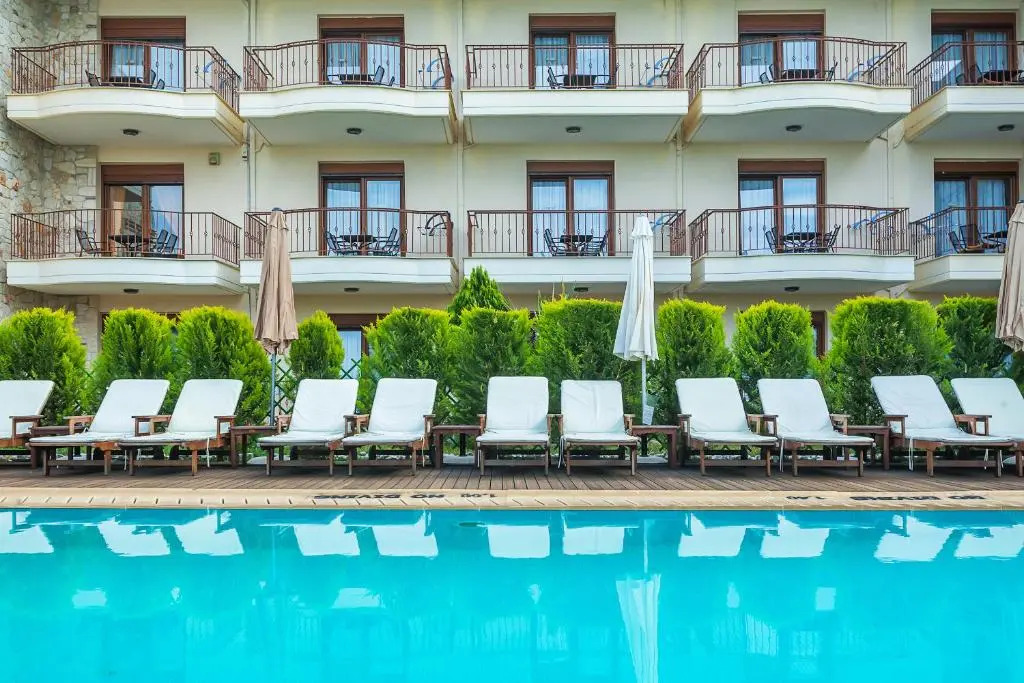 Nereides Hotel