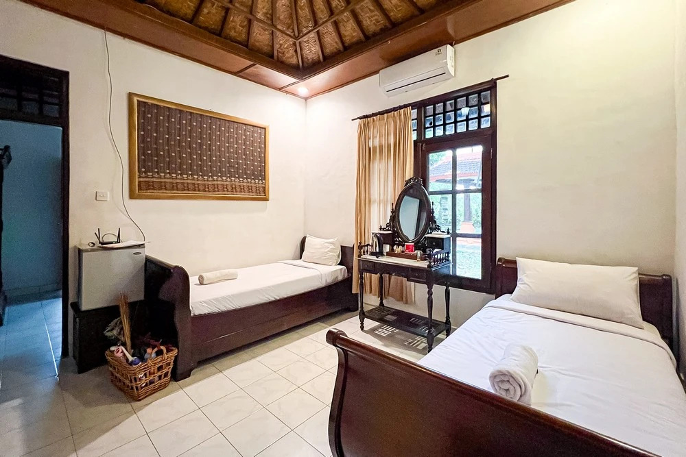 RedDoorz at Garden Suly Villa Peliatan Ubud