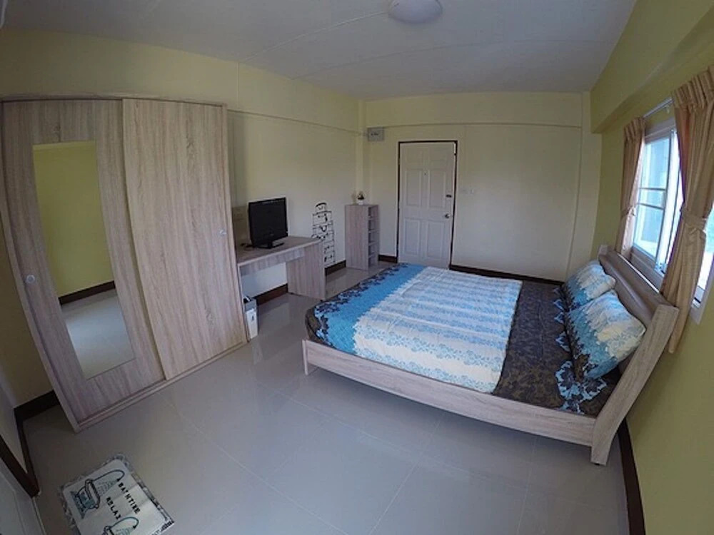 ST Apartment