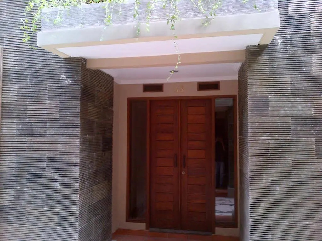 Taman Jimbaran Village