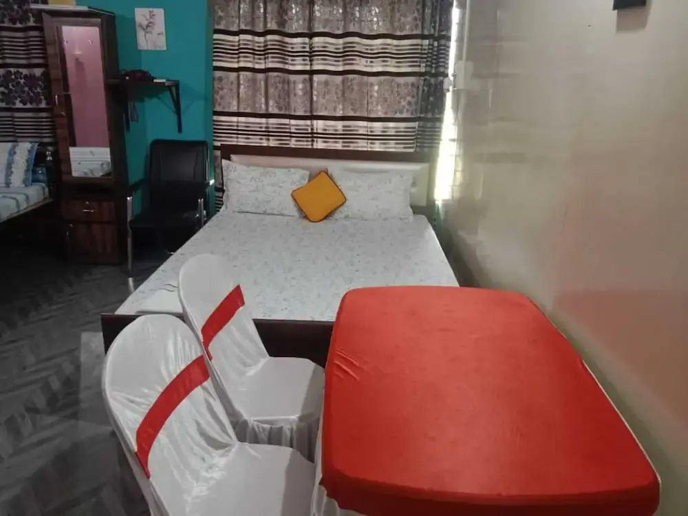 Akshita Guest House By GRB