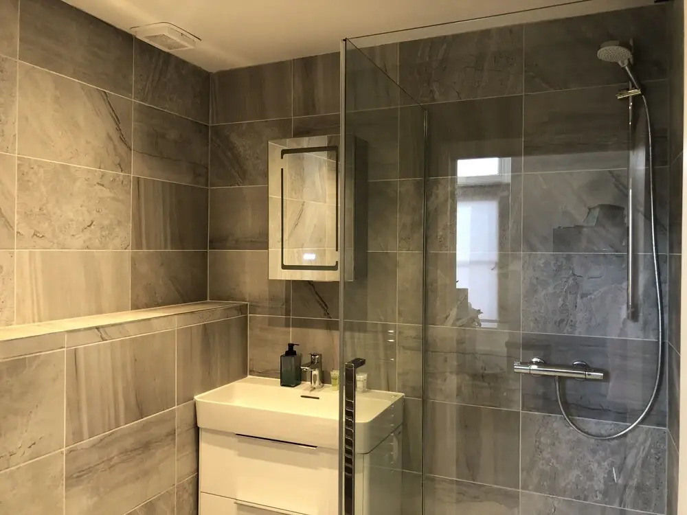 Spacious & Modern 2 Bed Apartment at Knightsbridge London