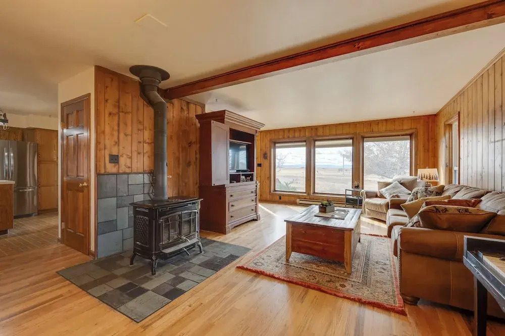 Charming Country Home in Laramie - 4 Mi to UW!
