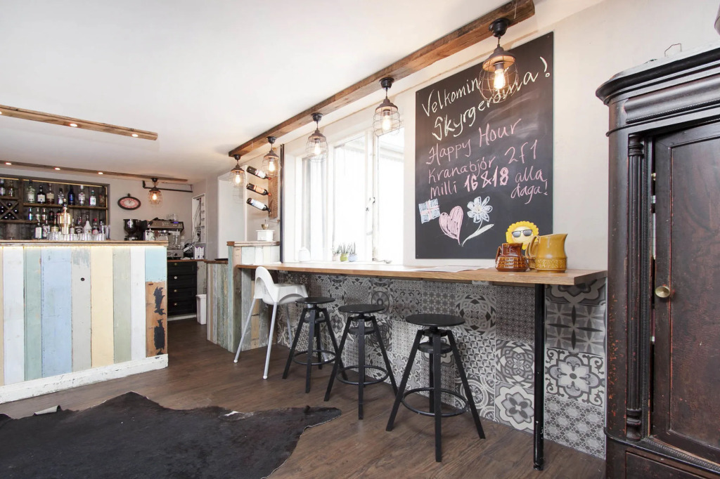 SKYR Guesthouse