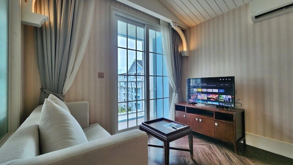 Grand Florida 1Bedroom CloseToBeach G601