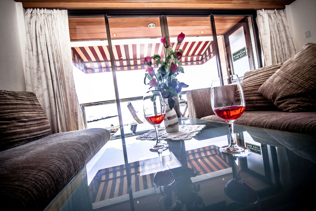 Seaview Sriracha Hotel