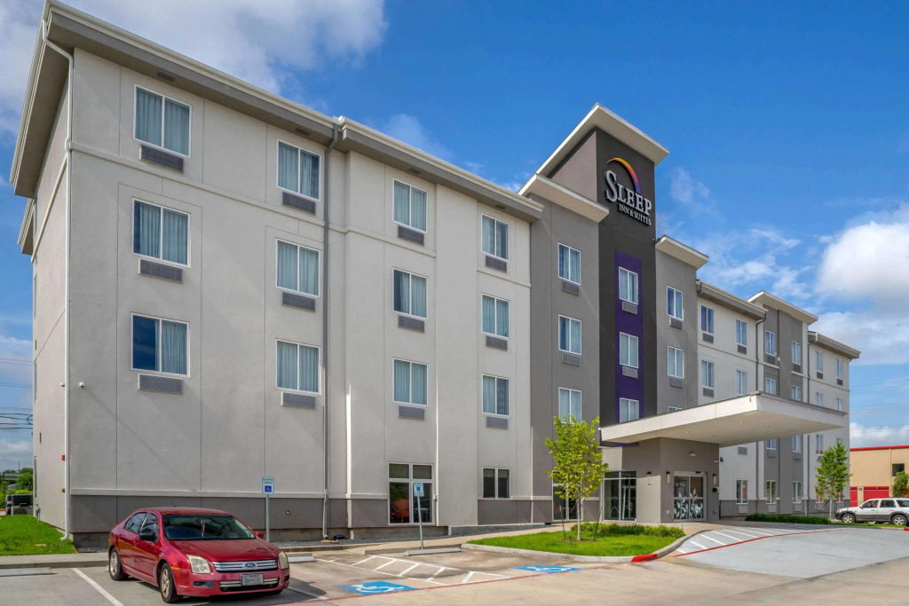 Sleep Inn & Suites Houston Westchase - Little Saigon