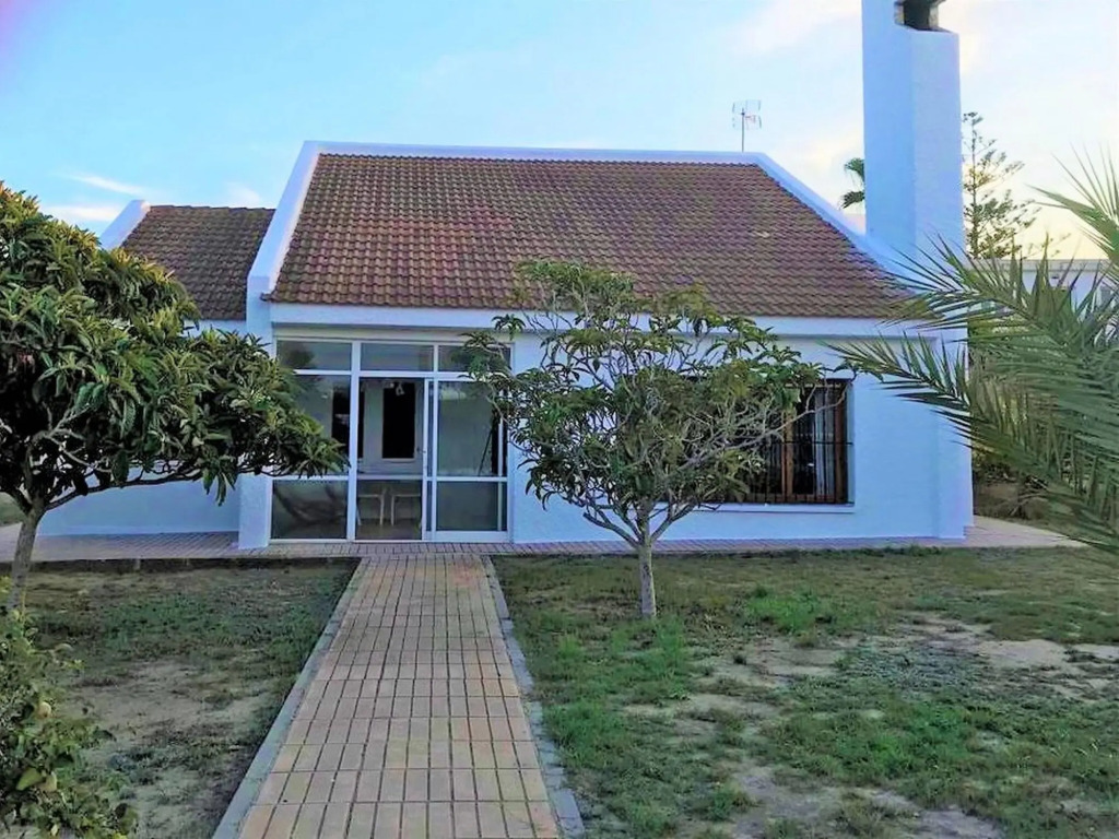 Belvilla by OYO Chalet San Miguel de Salinas