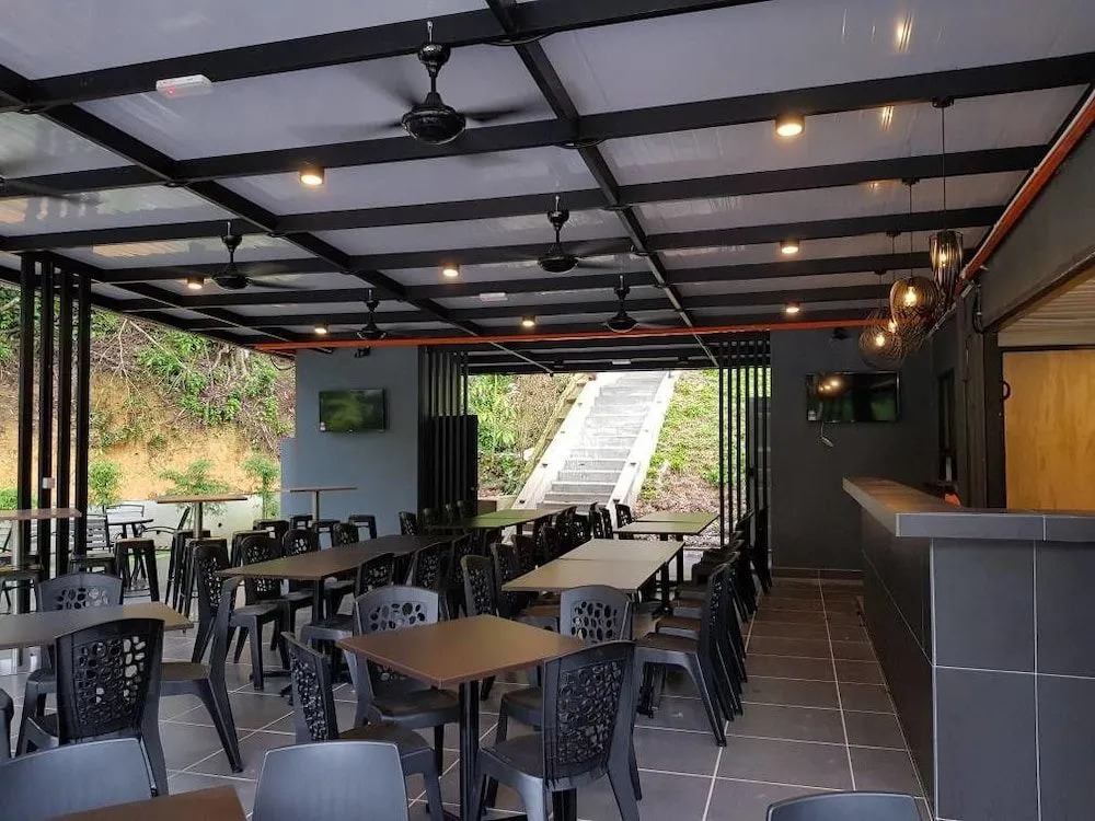 Casa Hill Resort