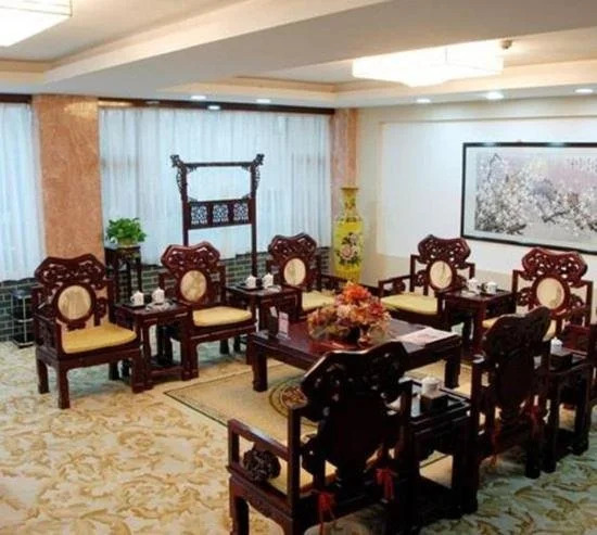 Baiyin Hotel