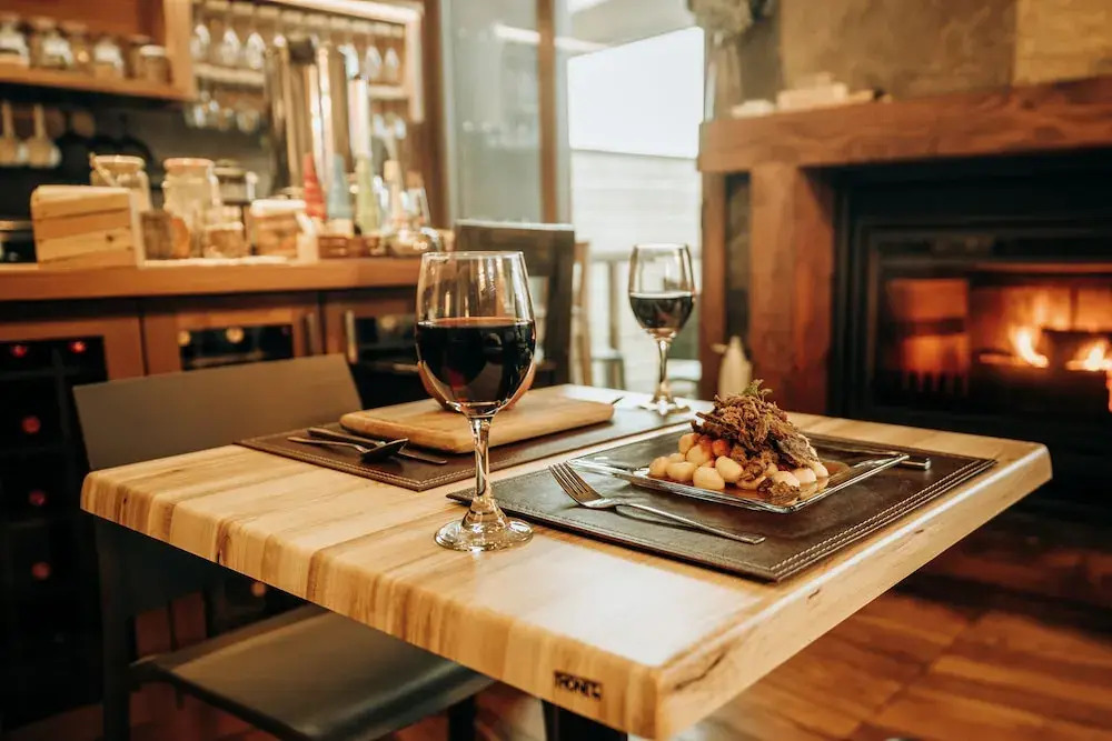 Ni-Newen Hotel & Lodge