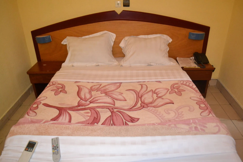 Hôtel Akena City