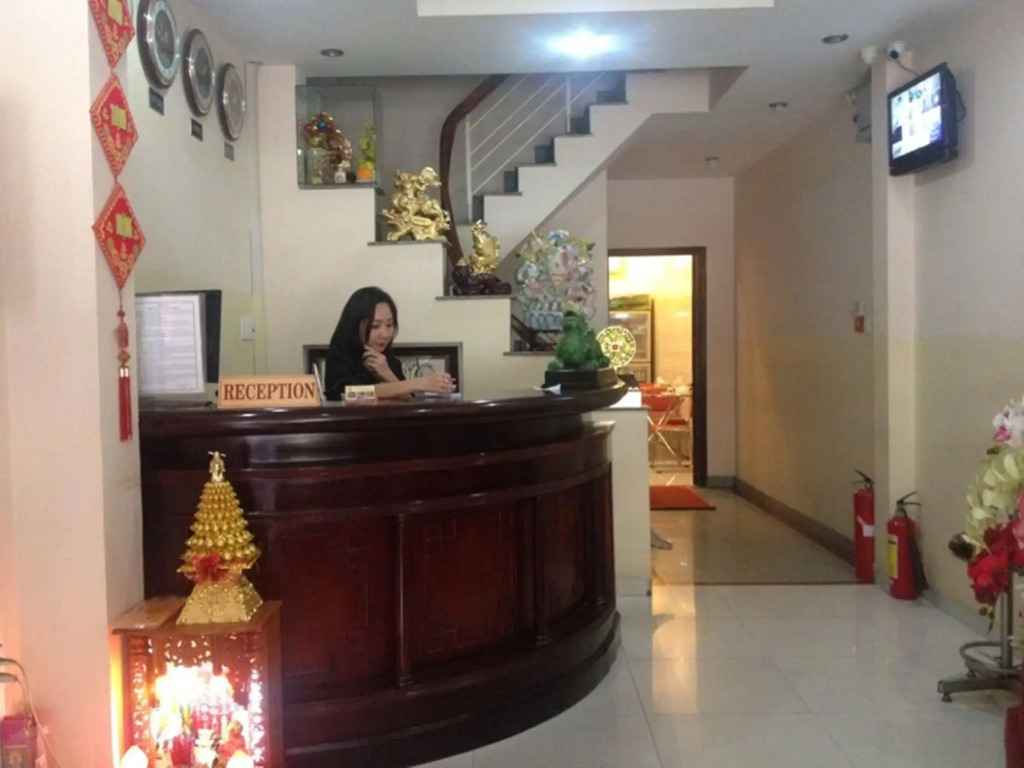 OYO 422 Nguyen Thanh Hotel