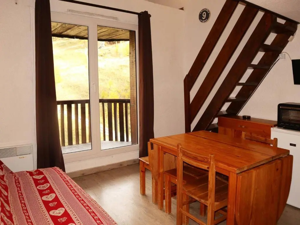 Appartement Les Orres, 1 pièce, 6 personnes - FR-1-322-226