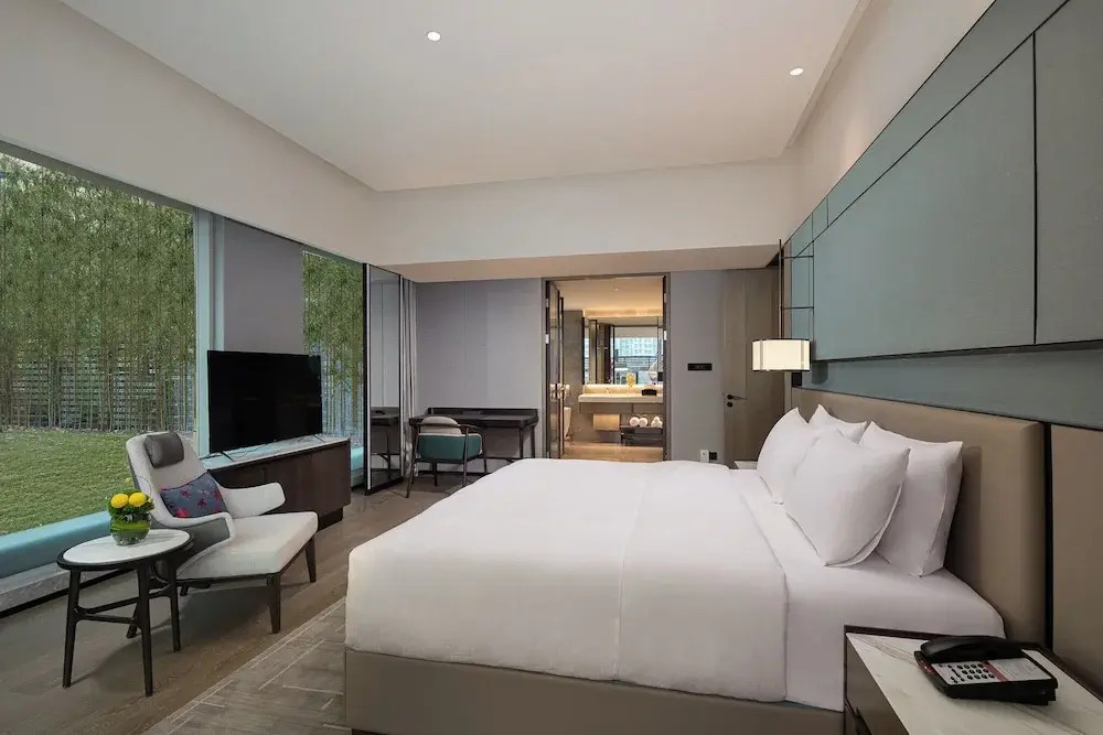 HUALUXE Leshan by IHG