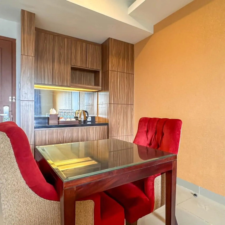 Lorin Dwangsa Solo Hotel