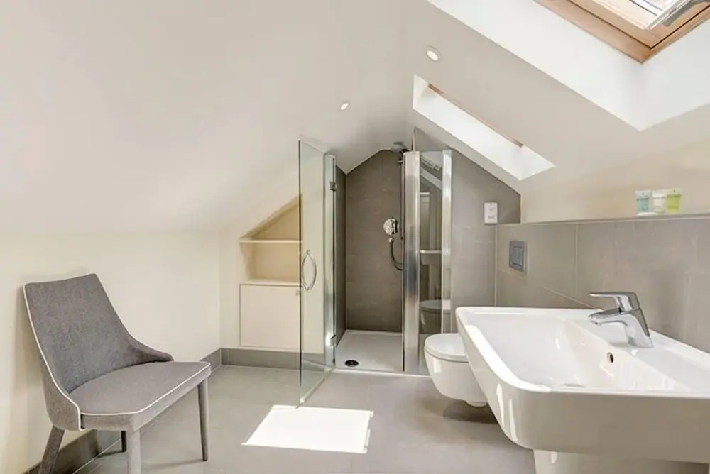 Cosy Two Bedroom Apartment - Flat 59A