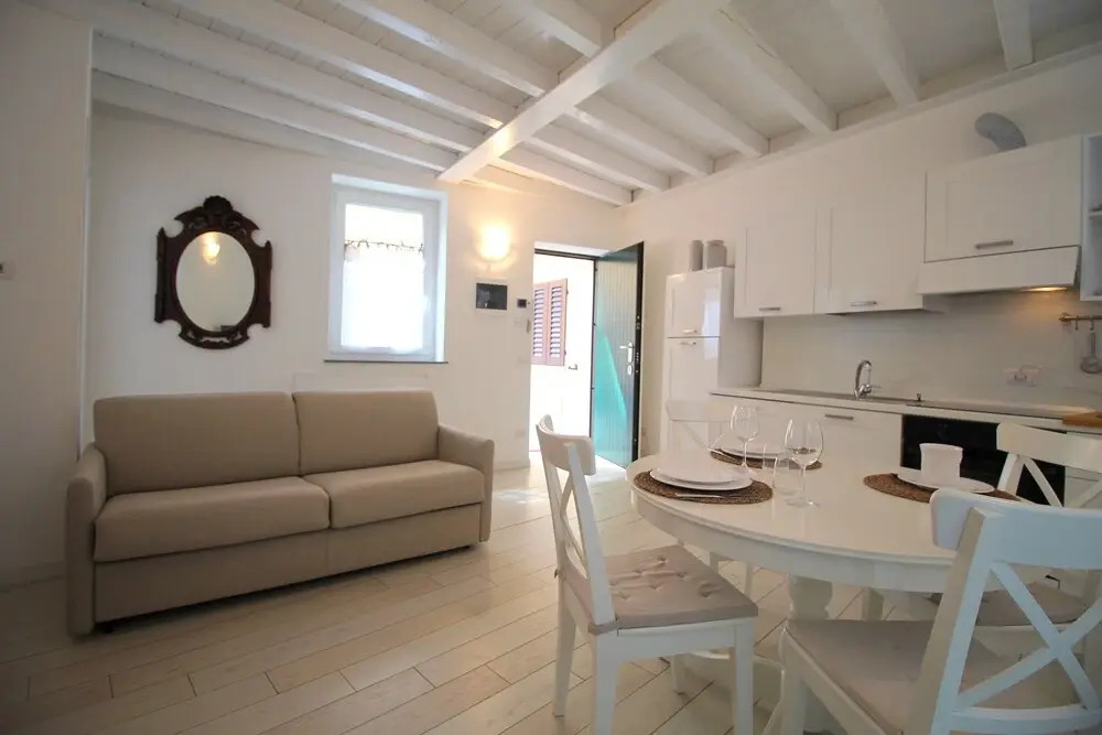 Lakefront Cadorna Apartment