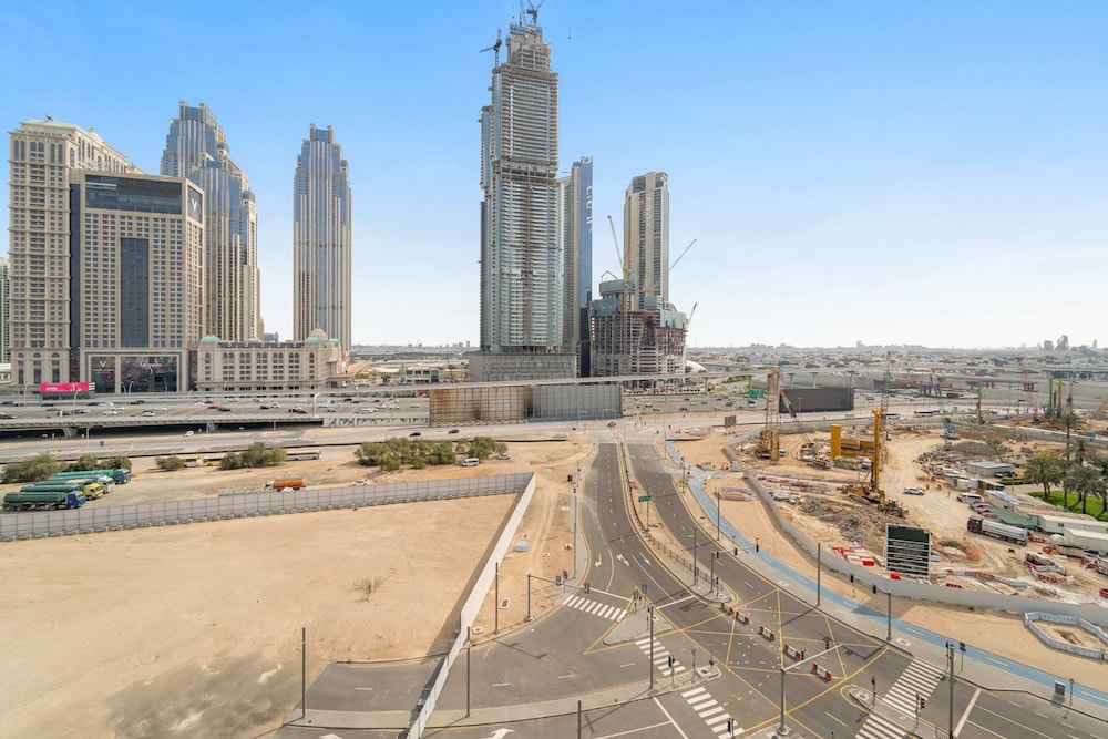 Silkhaus Elite 3BR Near Dubai Watercanal in Al Wasl