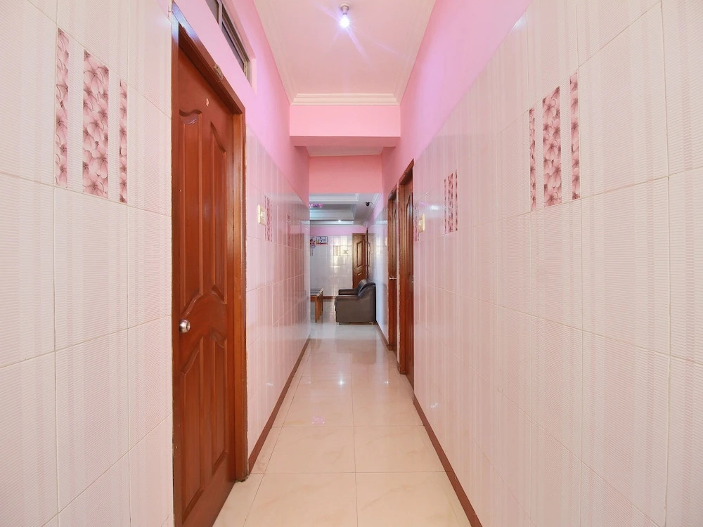 OYO 9113 IBRAS Residency
