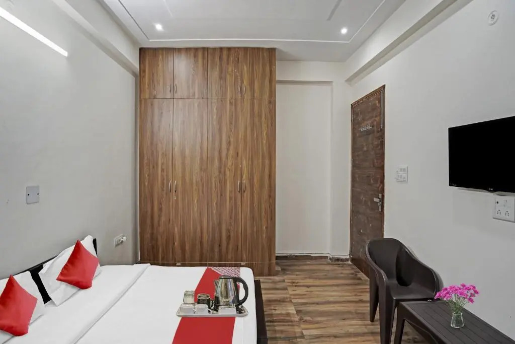 Flagship Hotel Green Apple