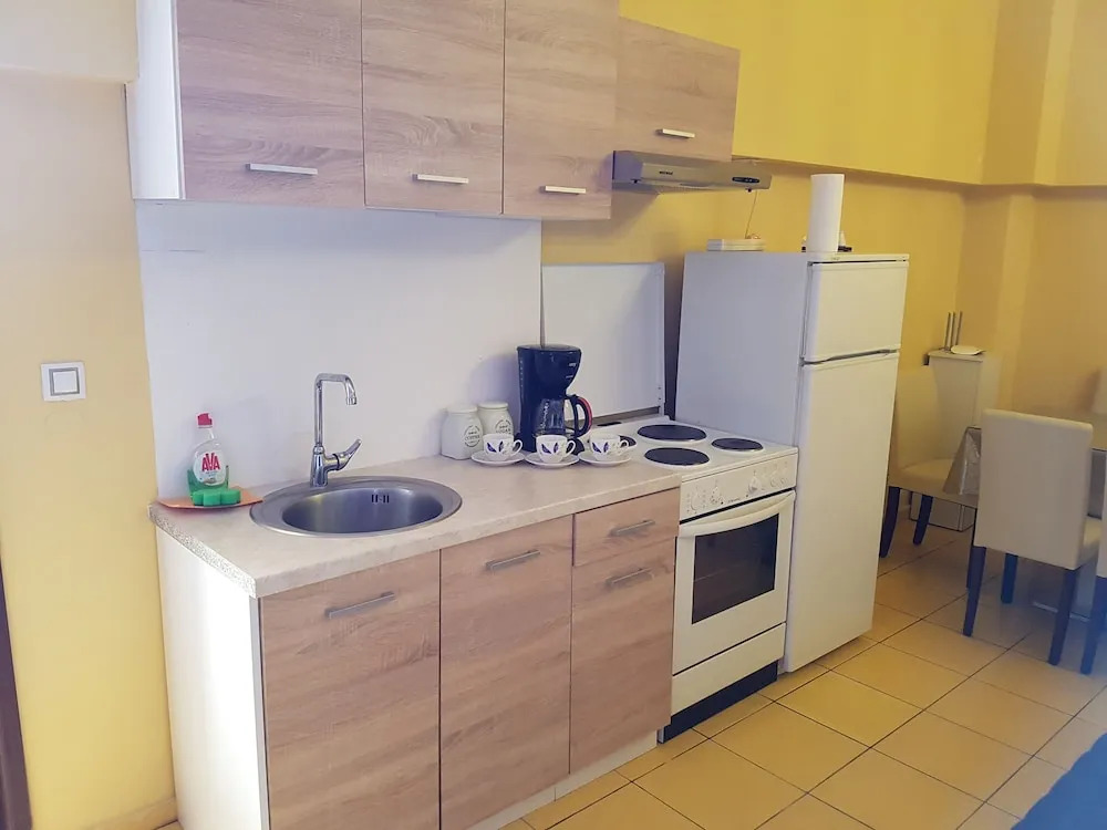 The golden brown luxury guesthouse