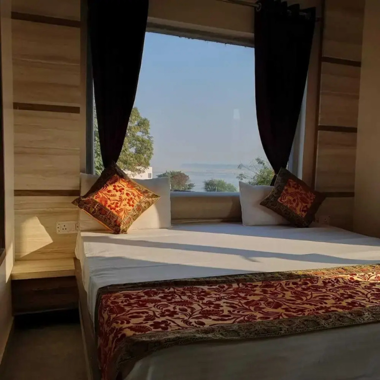 Rudra Ganga Hotel