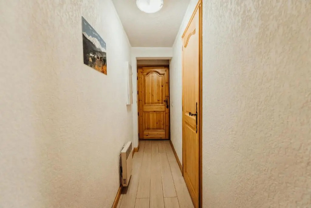 Charming apartment with balconies 5min from the Bettex gondola