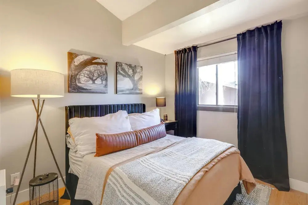 Townhome Near Dtwn Flagstaff: Grill, Golf & Relax!