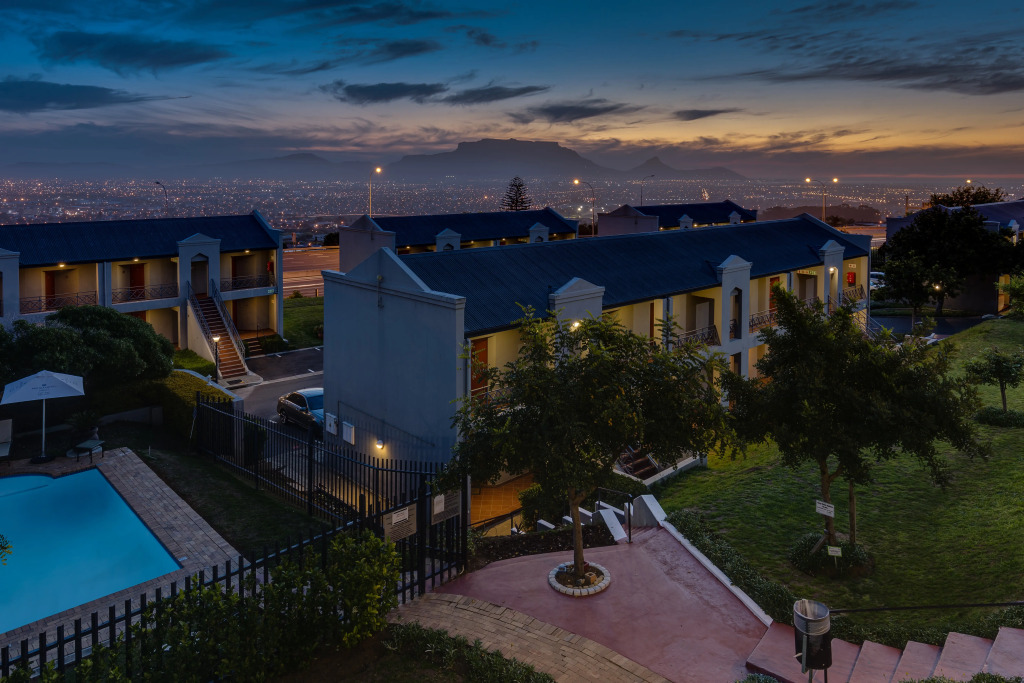 Protea Hotel by Marriott Cape Town Tyger Valley