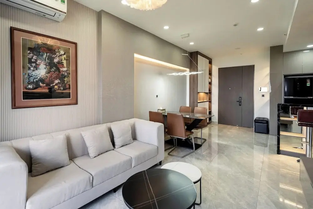 The Peak M8 Midtown