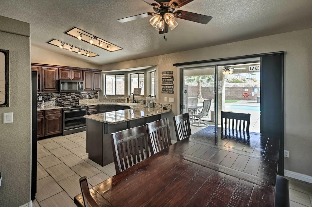 1 Mi to Lake: Home w/ Pool & Views in Lake Havasu