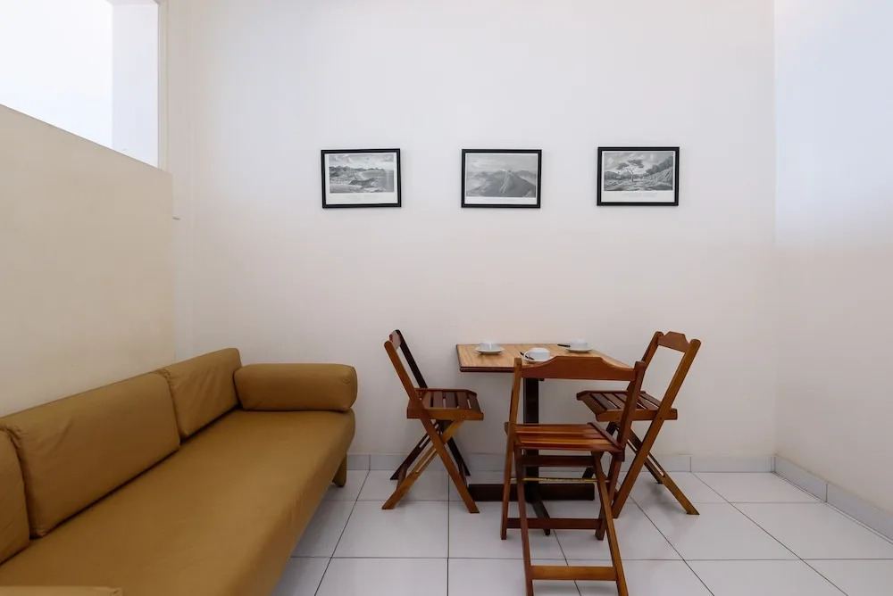 Omar do Rio - Apartamento A802