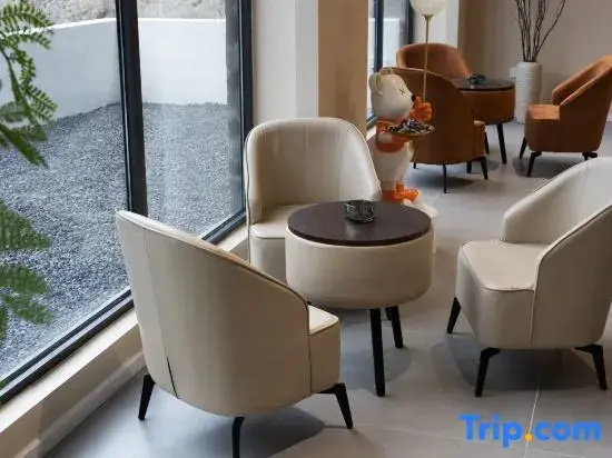 The Island private soup hotel