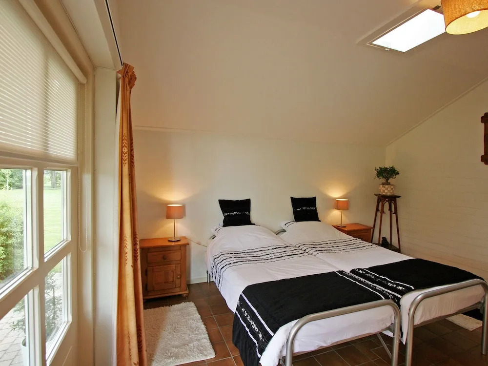 Countryside Holiday Home on the Edge of Groote Peel National Park
