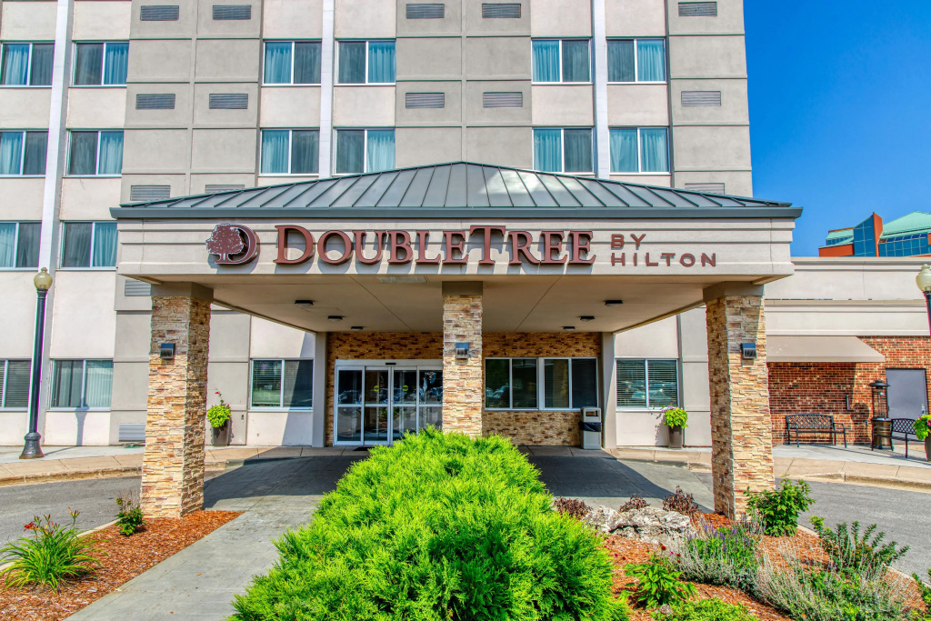 DoubleTree by Hilton Neenah