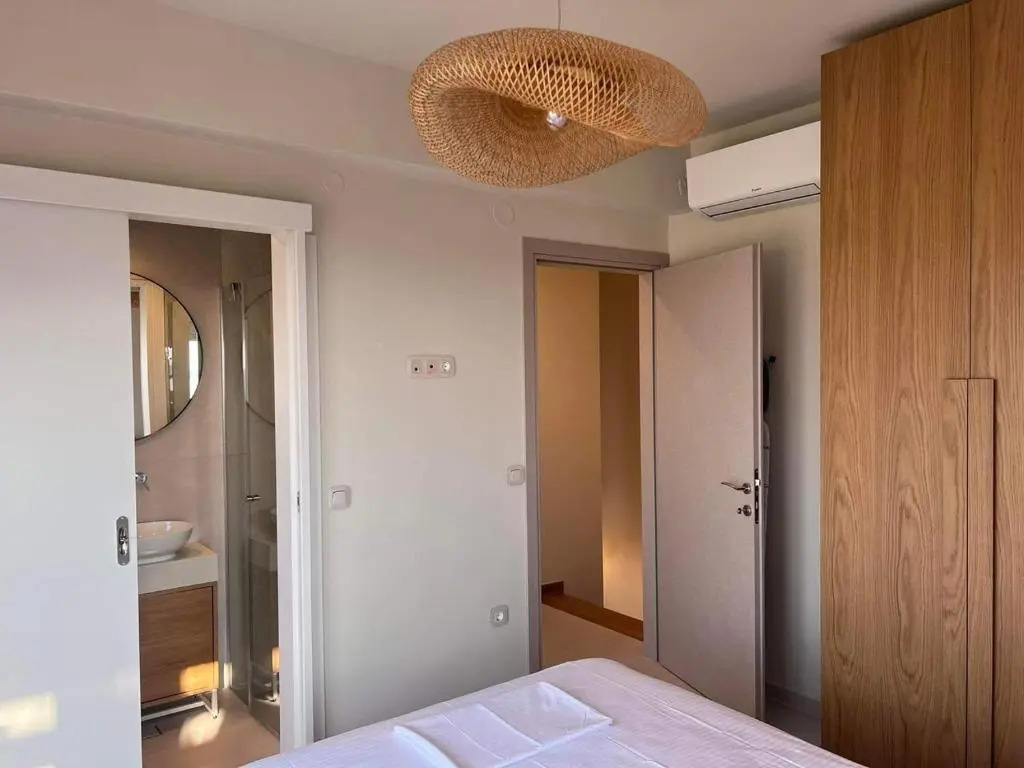 Twin Villas by Diomedes Group