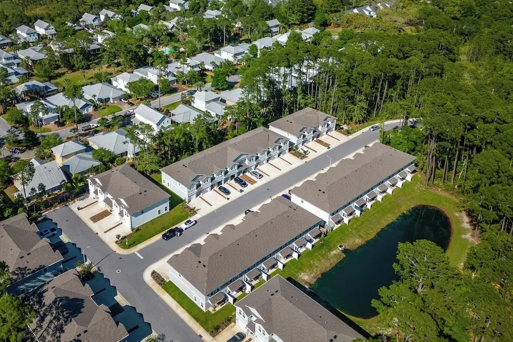 Santa Rosa Hideaway by Avantstay Pet Friendly 6 Mins to Beach!