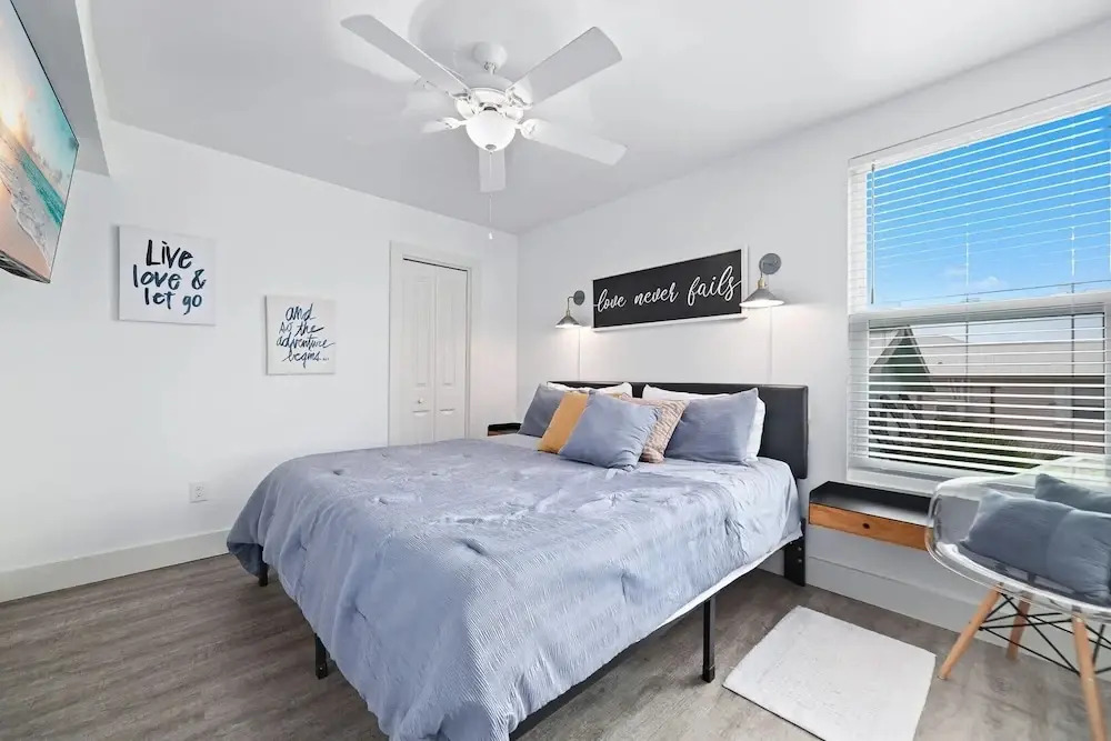 Pipedreams 333 8 Bedroom Home